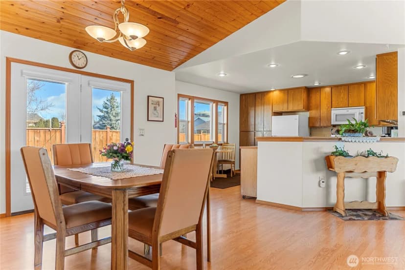 Property photo for 605 Pinyon Place, Omak photo 11