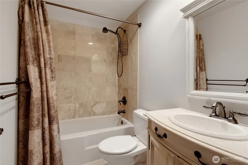 Property photo for 4229 S 252nd Street, Kent photo 24