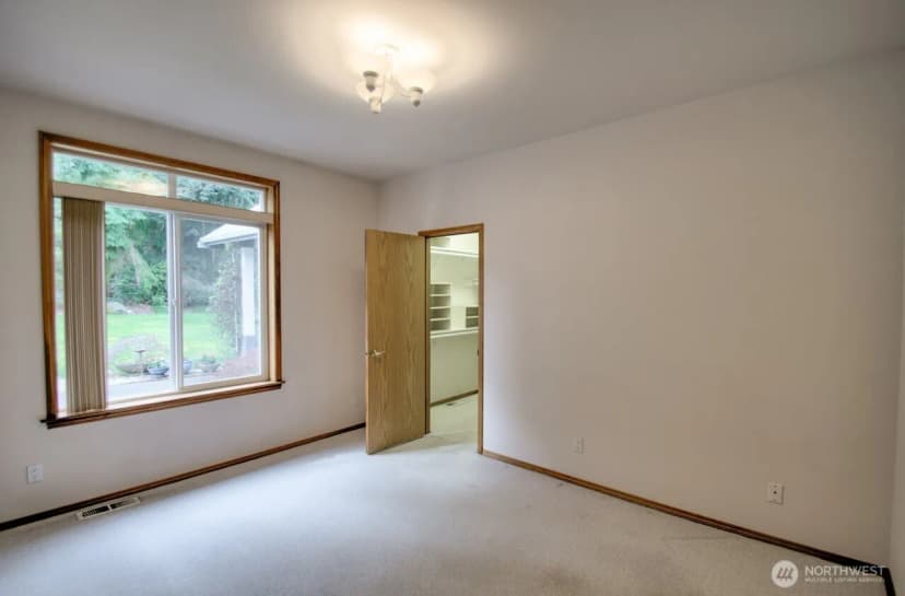 Property photo for 4716 D'milluhr Drive Ne, Olympia photo 16
