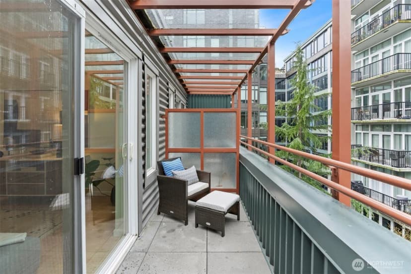 Property photo for 2717 Western Avenue #624, Seattle photo 11