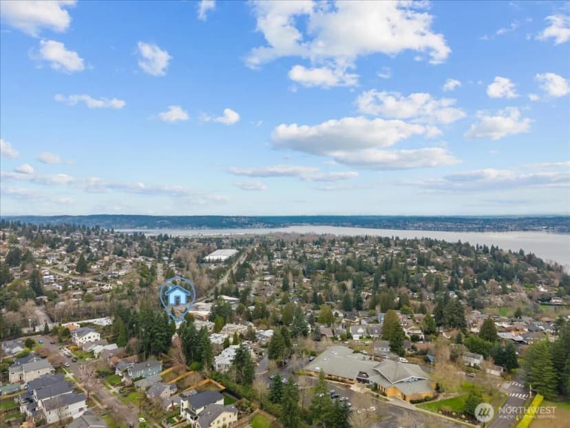 Property photo for 5225 50th Avenue Ne #206, Seattle