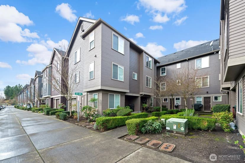 Property photo for 877 5th Pl Ne, Issaquah photo 29