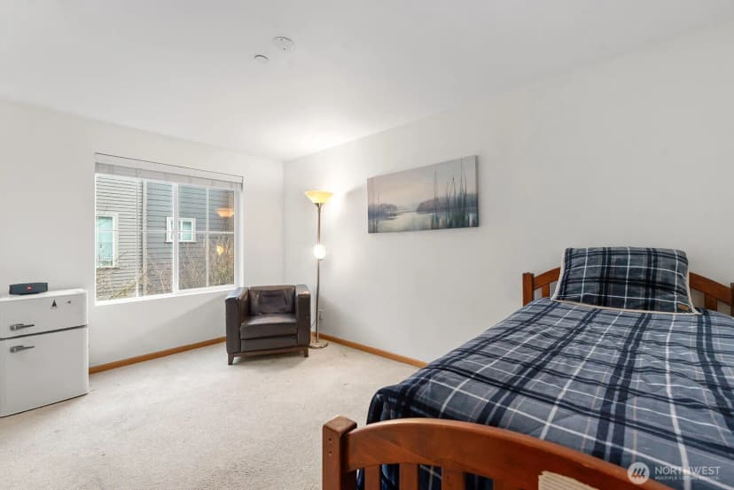 Property photo for 877 5th Pl Ne, Issaquah photo 16