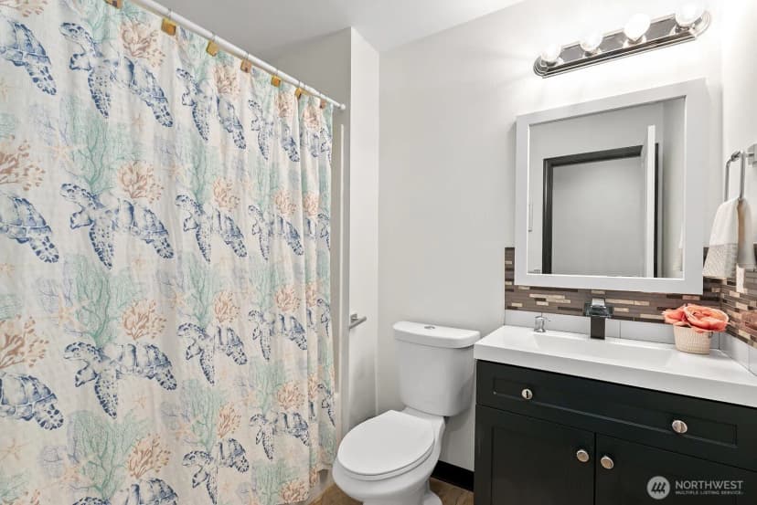 Property photo for 877 5th Pl Ne, Issaquah photo 22