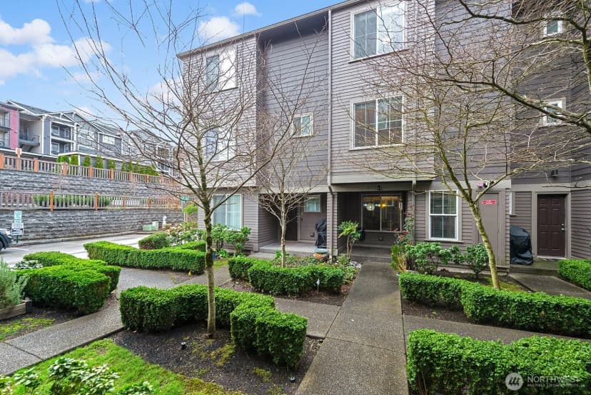 Property photo for 877 5th Pl Ne, Issaquah photo 28