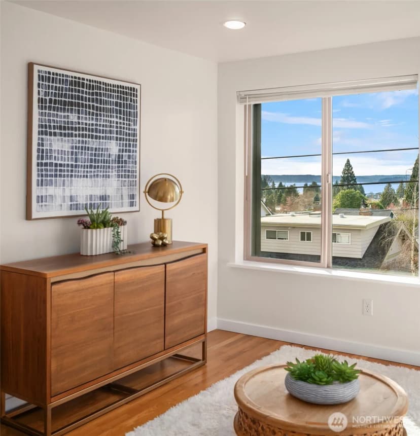 Property photo for 5919 California Avenue Sw #b, Seattle photo 12