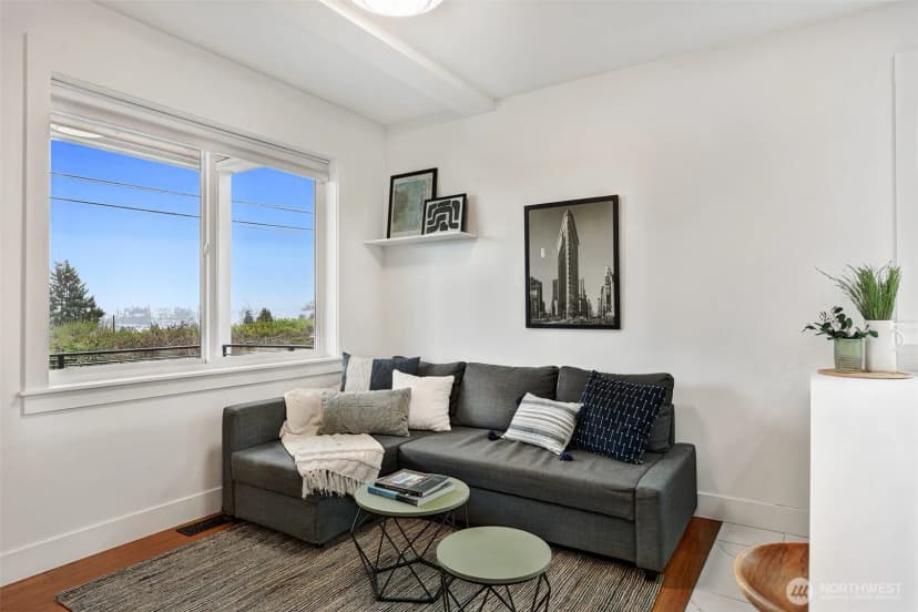 Property photo for 11014 Cornell Avenue S, Seattle photo 33