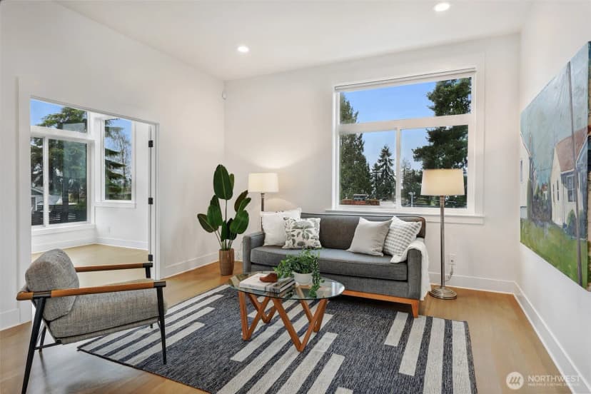 Property photo for 11014 Cornell Avenue S, Seattle photo 15