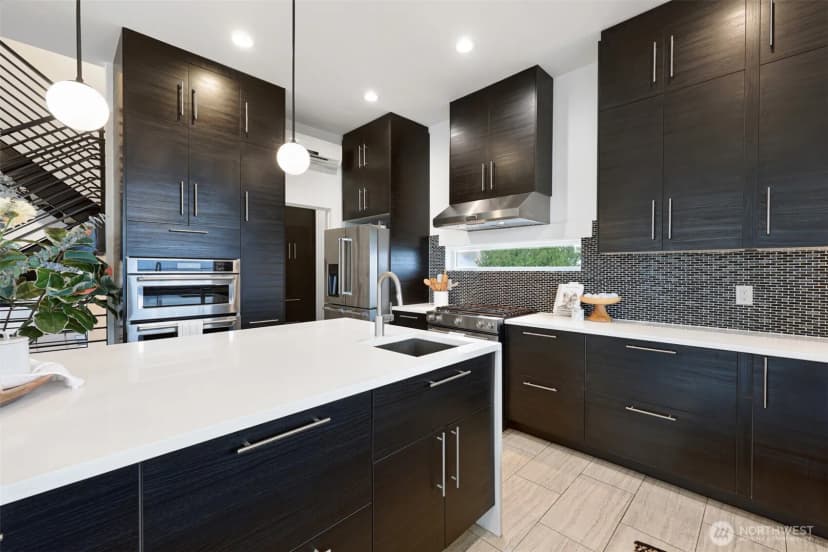 Property photo for 11014 Cornell Avenue S, Seattle photo 12