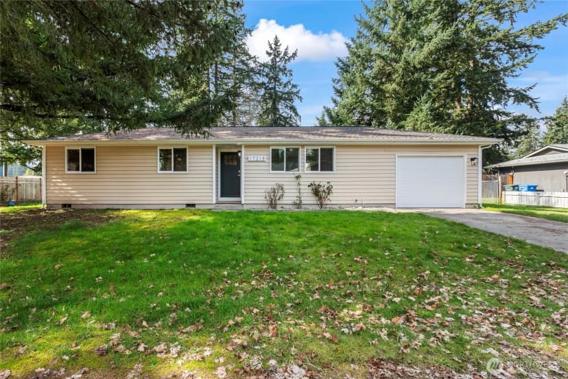 Property photo for 17218 12th Avenue E, Spanaway photo 22