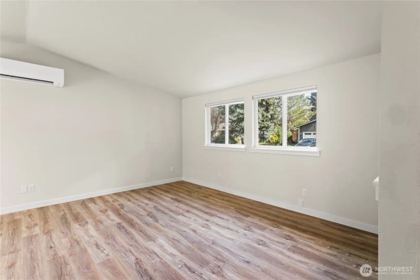 Property photo for 17218 12th Avenue E, Spanaway photo 13