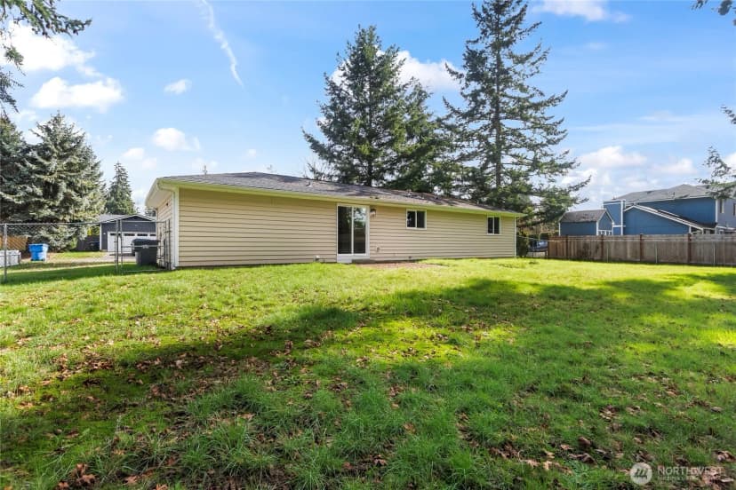 Property photo for 17218 12th Avenue E, Spanaway photo 20