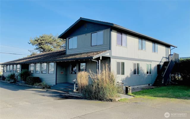 Property photo for 711 Point Brown Avenue Nw, Ocean Shores photo 3