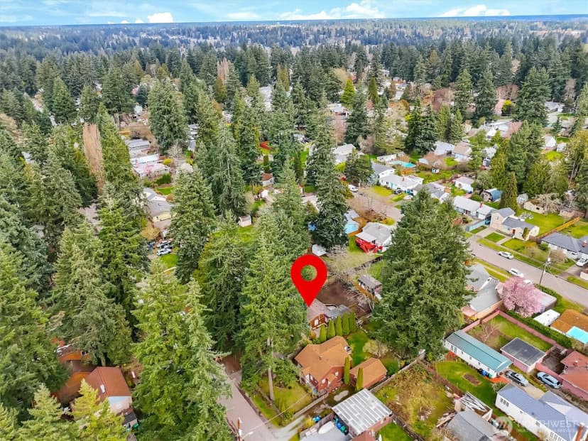 Property photo for 13722 Interlake Avenue N, Seattle photo 33