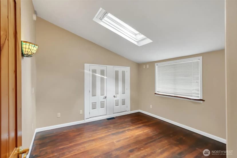 Property photo for 13722 Interlake Avenue N, Seattle photo 23