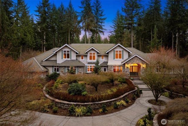Property photo for 22025 Ne 82nd Place, Redmond