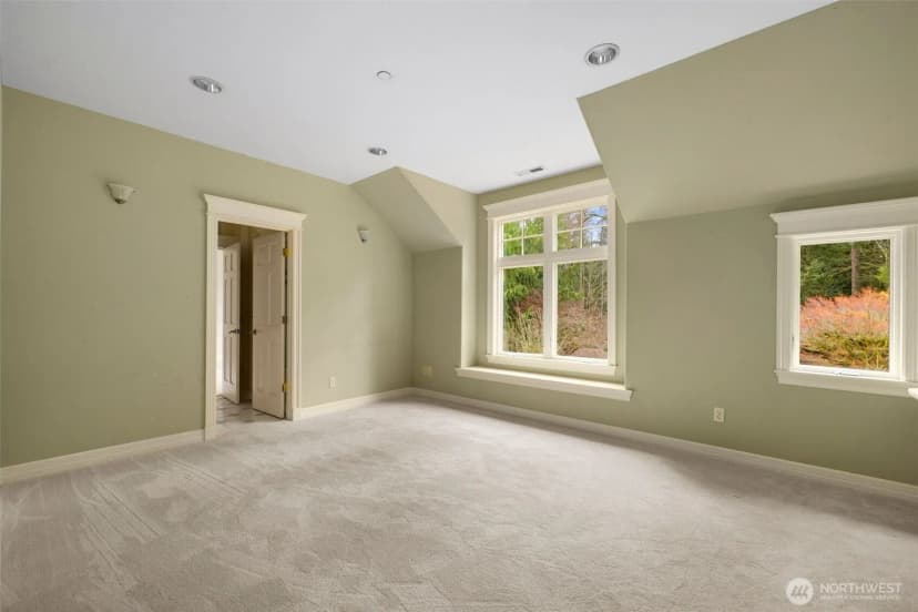 Property photo for 22025 Ne 82nd Place, Redmond photo 17