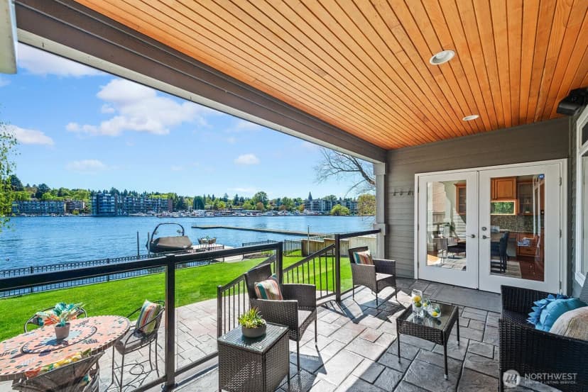 Property photo for 8696 Island Drive S, Seattle photo 31