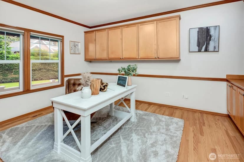 Property photo for 13205 218th Avenue Ne, Woodinville photo 16