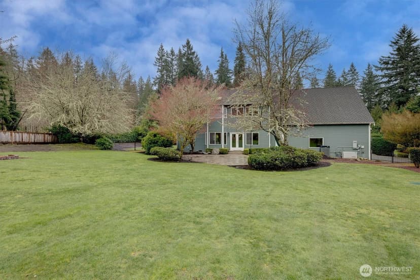 Property photo for 13205 218th Avenue Ne, Woodinville photo 33