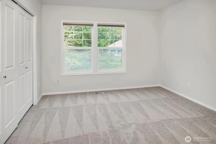 Property photo for 13205 218th Avenue Ne, Woodinville photo 30