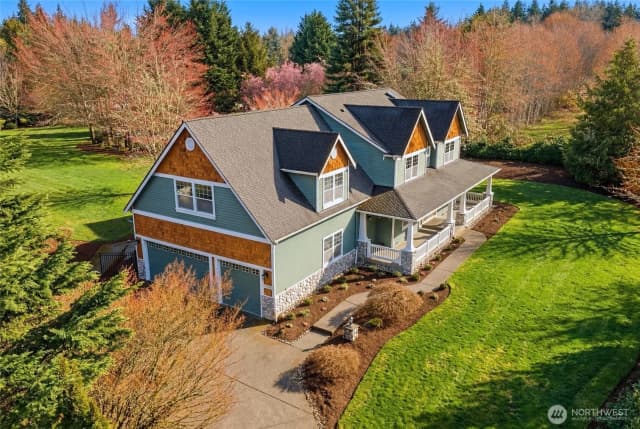 Property photo for 13205 218th Avenue Ne, Woodinville photo 3