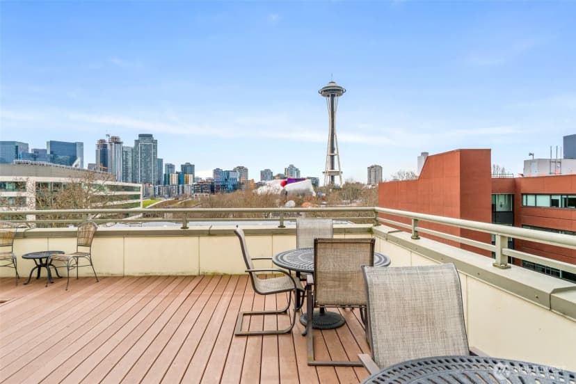 Property photo for 621 5th Avenue N #403, Seattle photo 21
