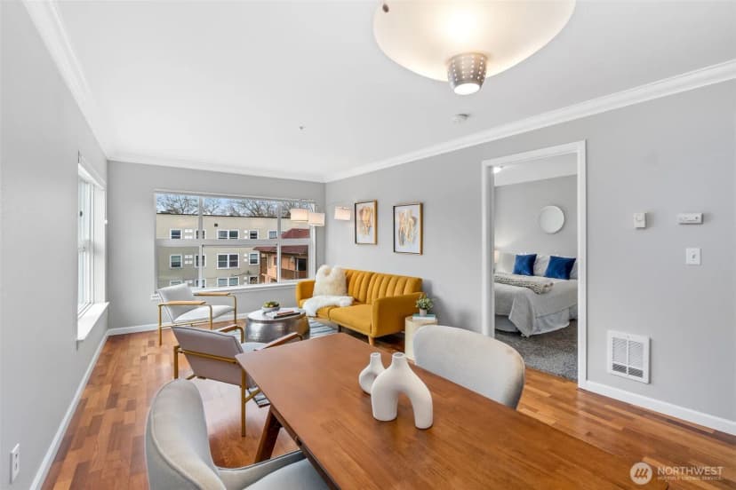 Property photo for 621 5th Avenue N #403, Seattle photo 8