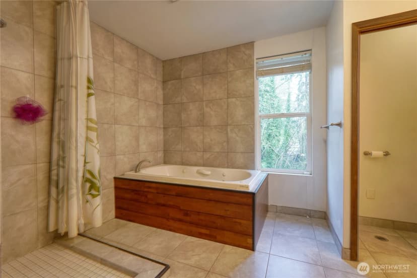 Property photo for 11109 144th Street E, Puyallup photo 14