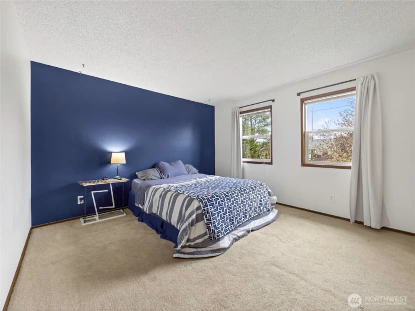 Property photo for 1507 Ocean Beach Boulevard S, Long Beach photo 21