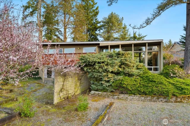 Property photo for 2309 123rd Place Se, Bellevue photo 2