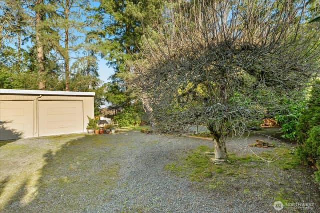 Property photo for 2309 123rd Place Se, Bellevue photo 4