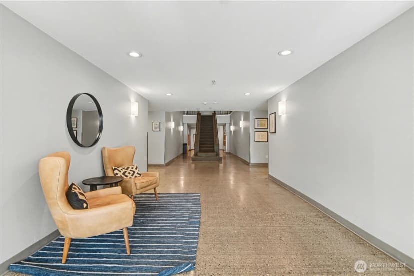 Property photo for 3028 Western Avenue #214, Seattle photo 17
