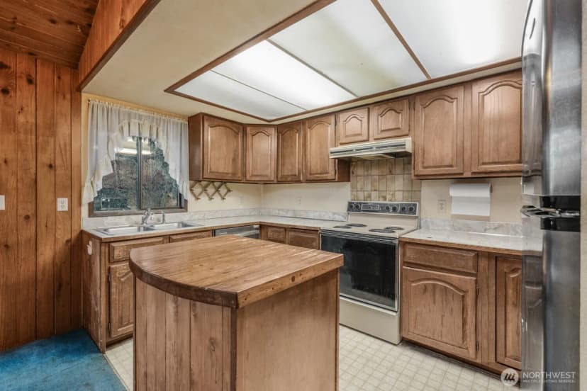 Property photo for 8388 N Pass Road, Sumas photo 14