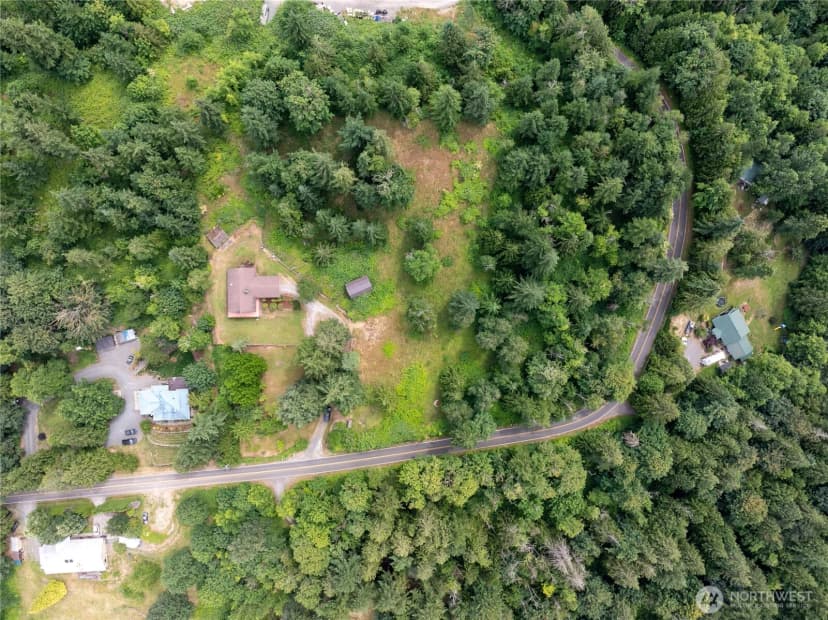 Property photo for 8388 N Pass Road, Sumas photo 32