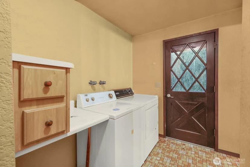 Property photo for 8388 N Pass Road, Sumas photo 20