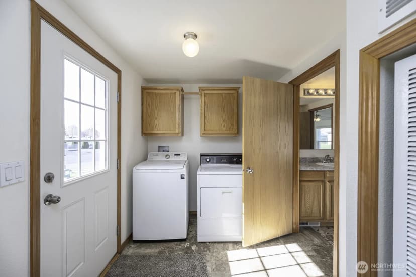 Property photo for 7160 Se Bayview Avenue, Othello photo 6