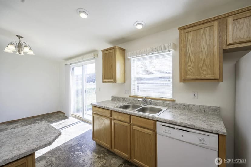 Property photo for 7160 Se Bayview Avenue, Othello photo 11