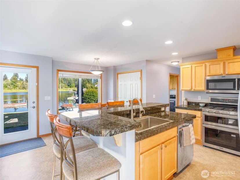 Property photo for 1722 Timberlake Court Se, Lacey photo 7