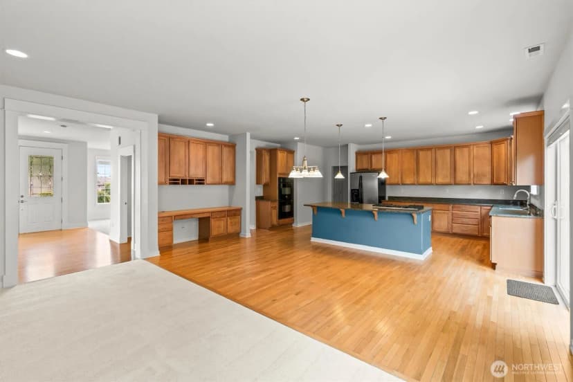 Property photo for 21927 44th Drive Se, Bothell photo 15