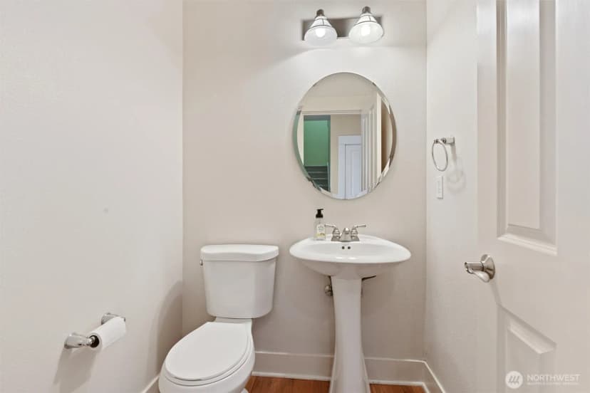 Property photo for 21927 44th Drive Se, Bothell photo 9