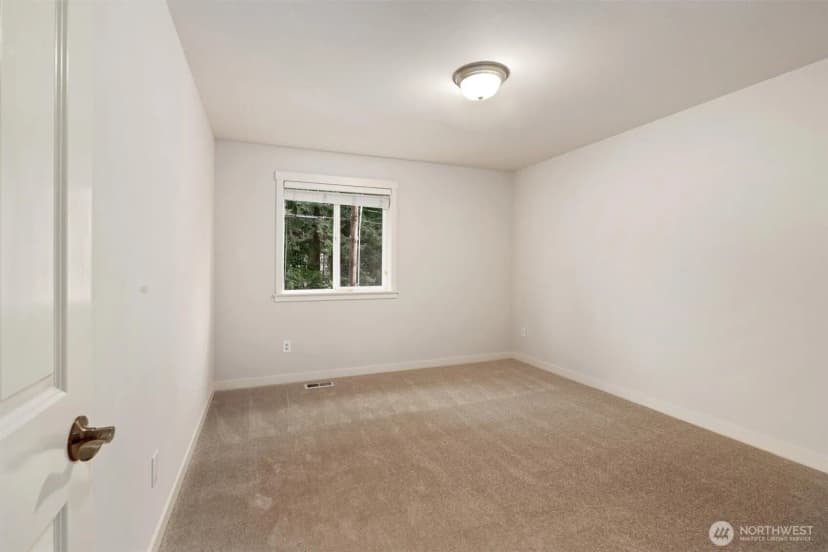 Property photo for 21927 44th Drive Se, Bothell photo 29