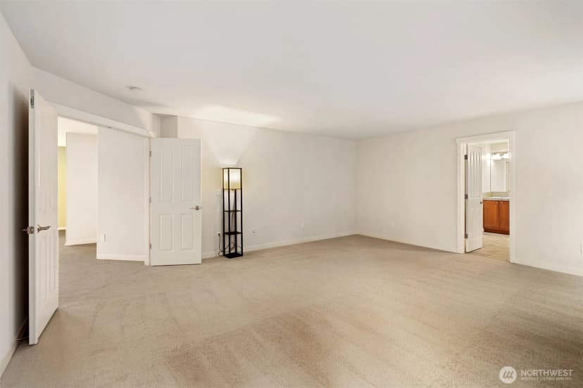 Property photo for 21927 44th Drive Se, Bothell photo 22