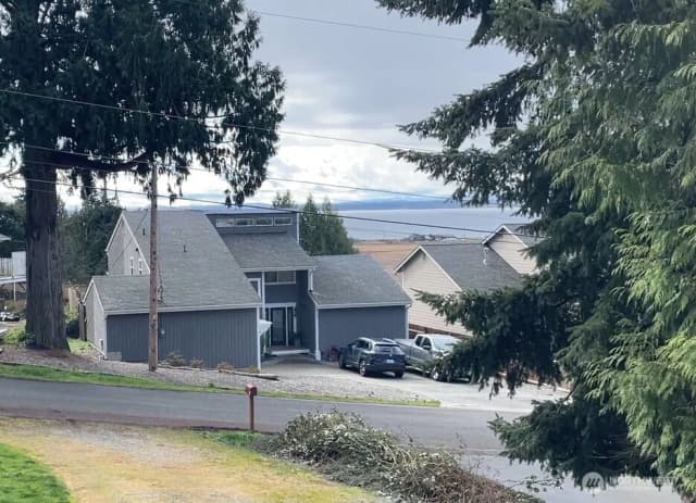 Property photo for 1105 Halsey Drive, Coupeville photo 3