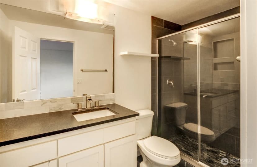 Property photo for 15214 Ne 8th Street #g18, Bellevue photo 12