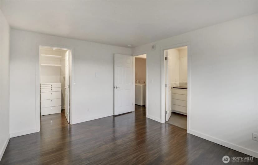 Property photo for 15214 Ne 8th Street #g18, Bellevue photo 15