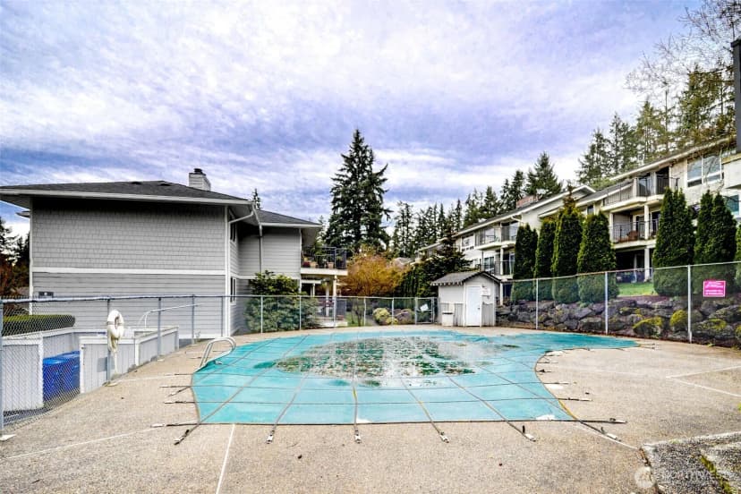 Property photo for 15214 Ne 8th Street #g18, Bellevue photo 22