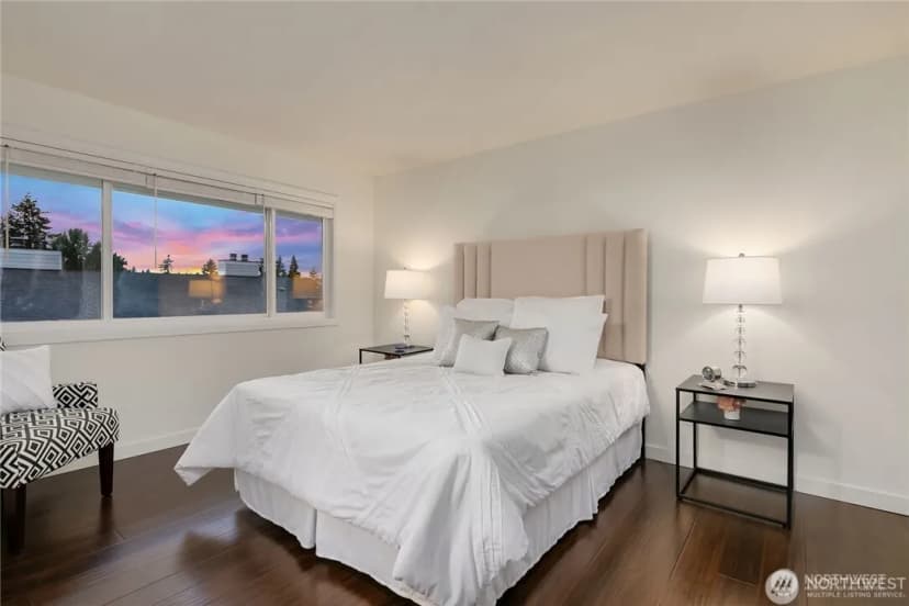 Property photo for 15214 Ne 8th Street #g18, Bellevue photo 10