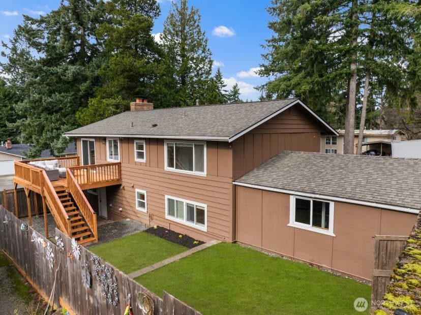 Property photo for 12103 Se 70th Street, Newcastle photo 16