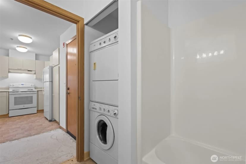 Property photo for 1822 152nd Avenue Ne #e-308, Bellevue photo 37
